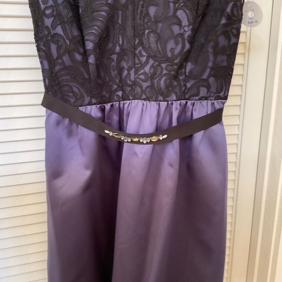 After Six Black Lace Cocktail Length V-Neck Dress Size 10 NWT - Picture 4 of 10